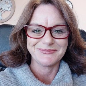 Meet your Posher, Marianne